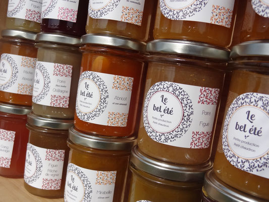 différent parfums de confitures
